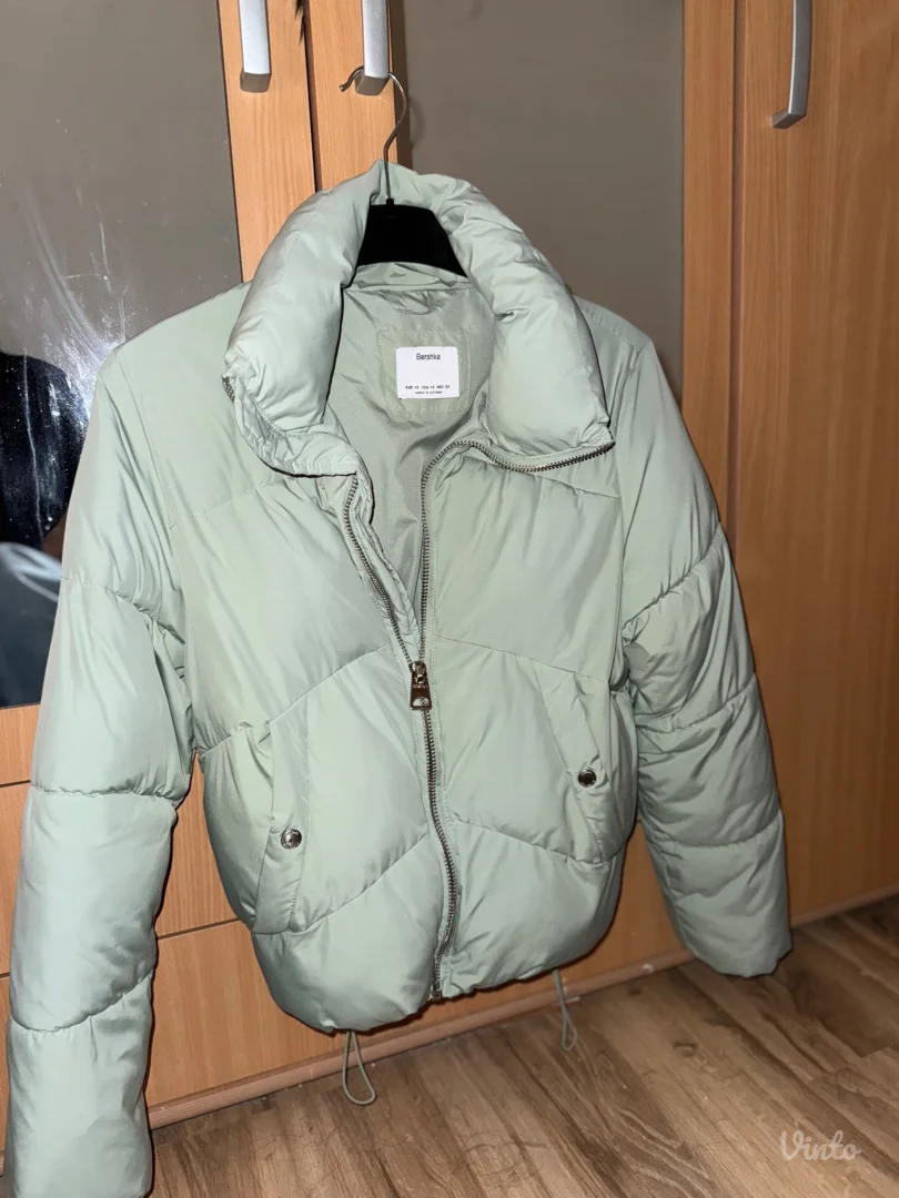 Bershka jakna