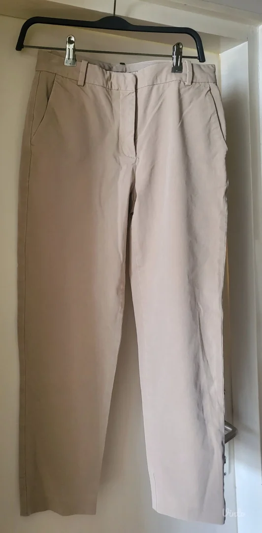 Lacoste bež pantalone