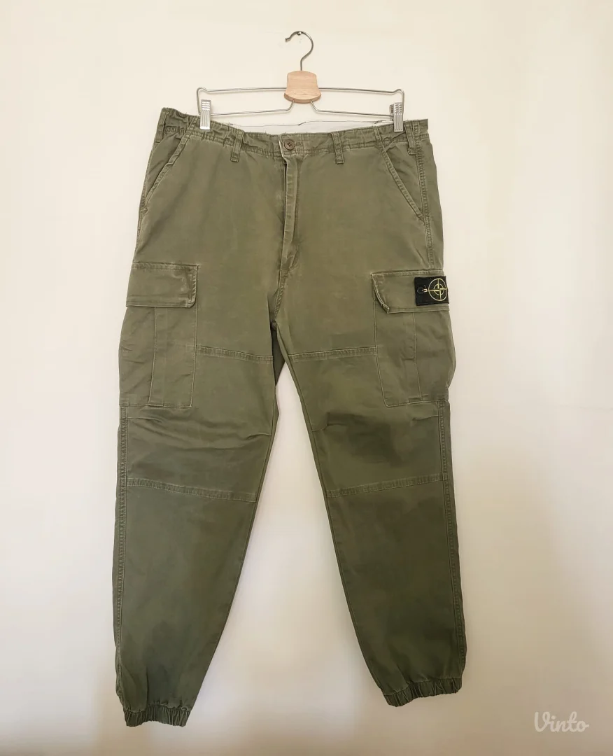 Stone Island pantalone - broj 36