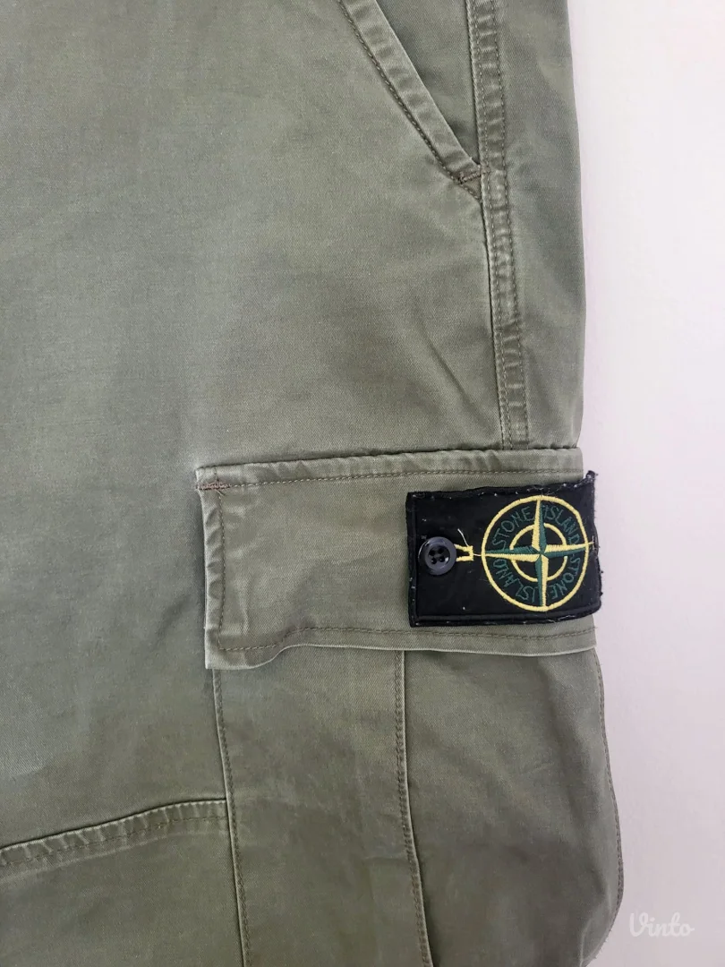 Stone Island pantalone - broj 36