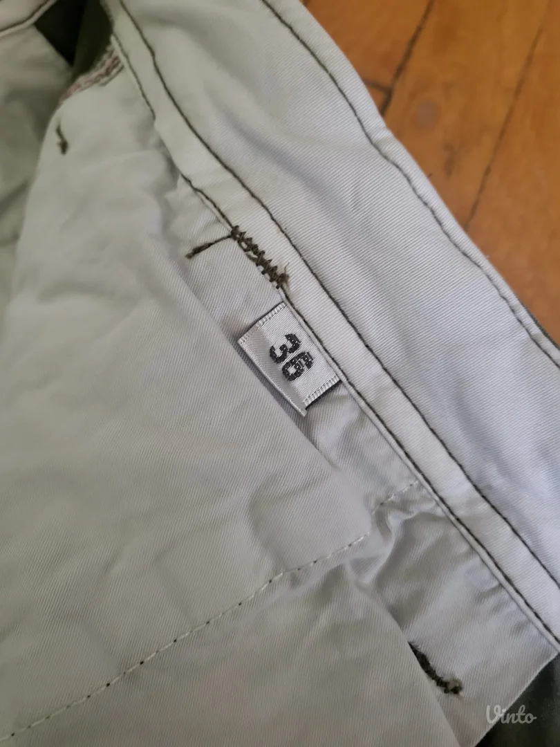 Stone Island pantalone - broj 36