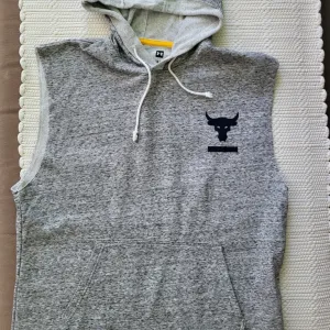 Under Armour sportski prsluk