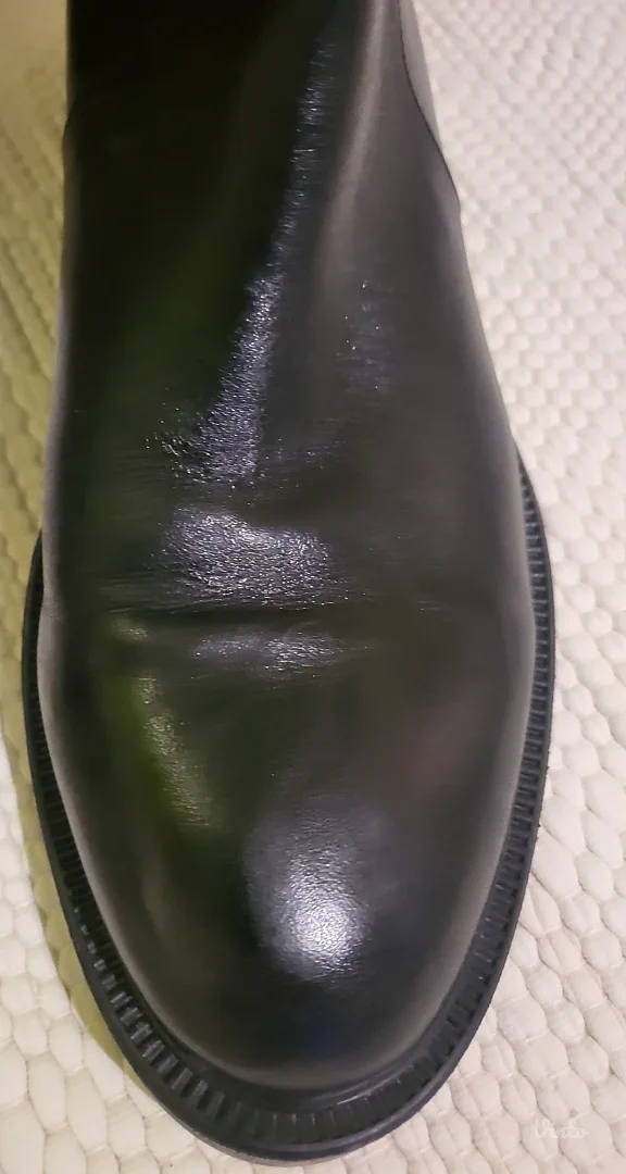 Pazolini duge, crne čizme