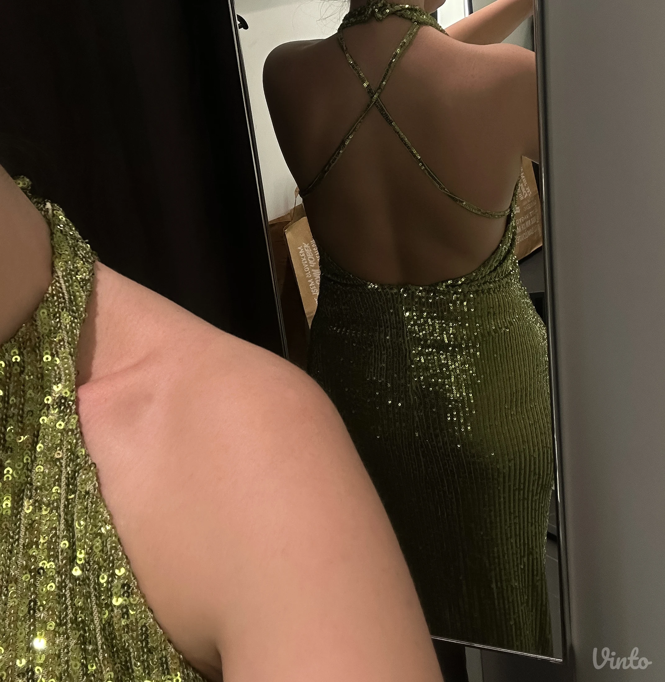 Elegantna haljina sa sljokicama