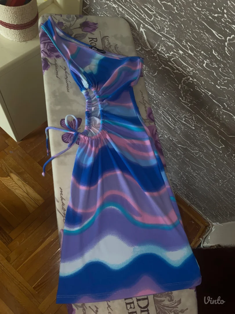 Uska šarena XXS haljina