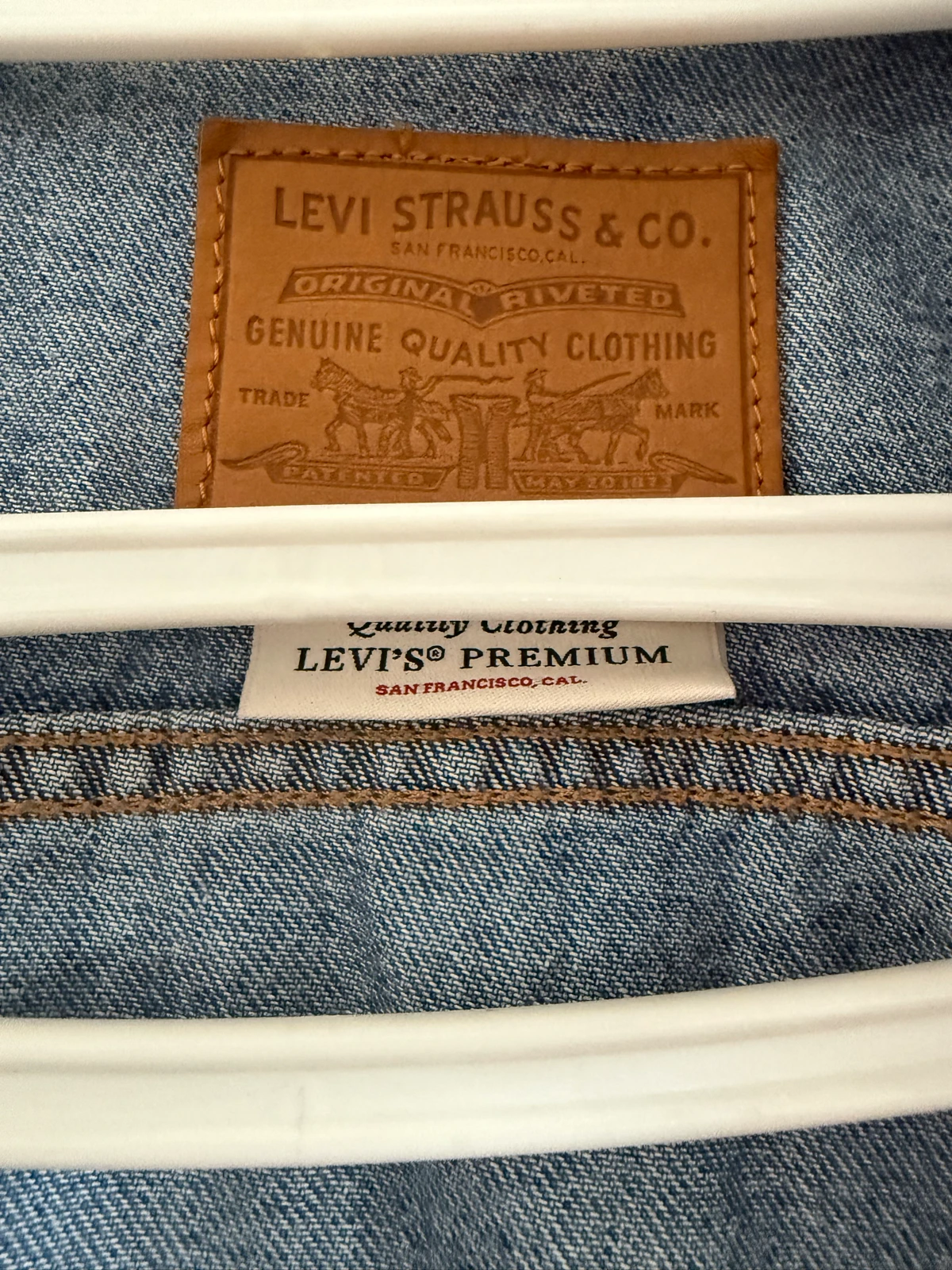 Levis jakna