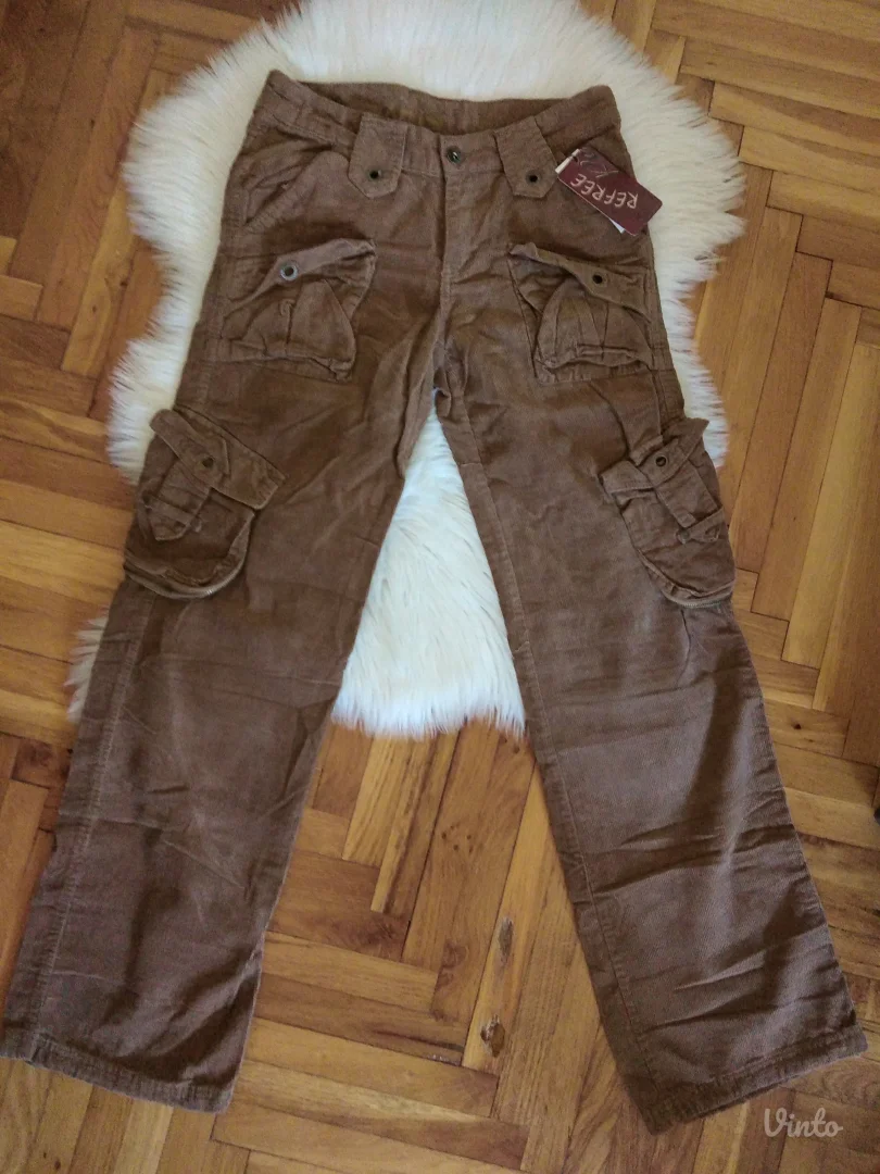 Đžeparice sirokih nogavica L NOVO