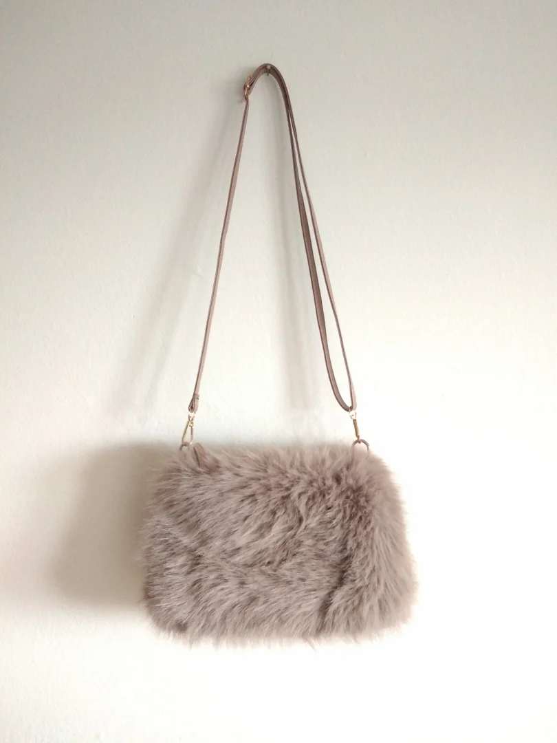 Krznena torbica *novo*