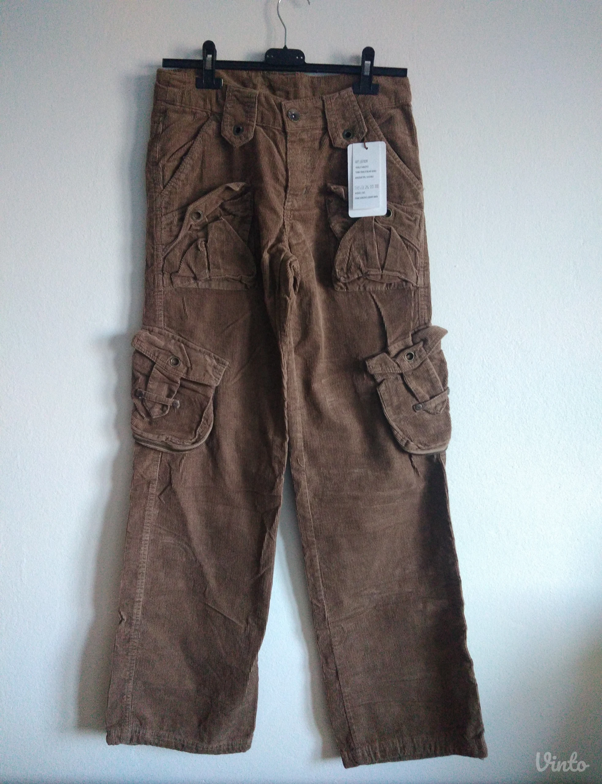 Široke pantalone od somota