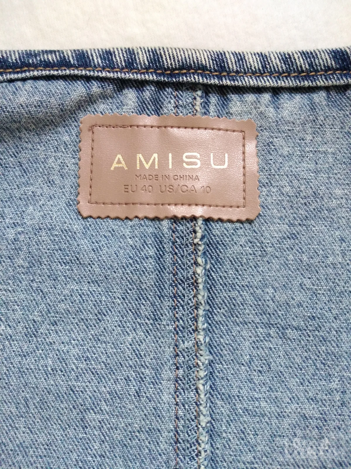 AMISU teksas jakna M-L NOVO