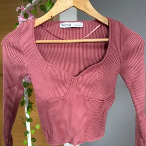 bershka bluza sa drugim rukavima