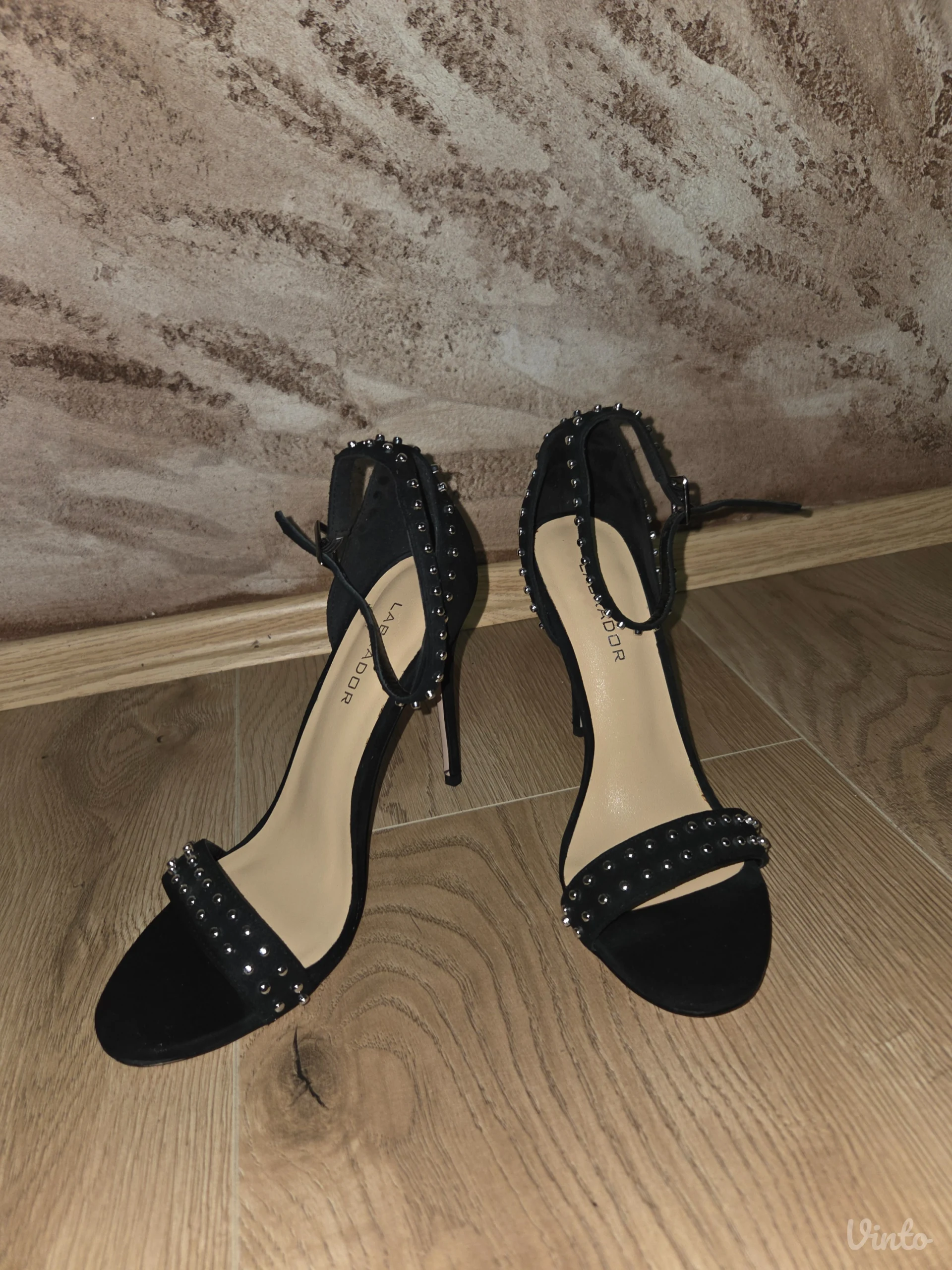 Labrador (Br. 38) – KAO NOVE