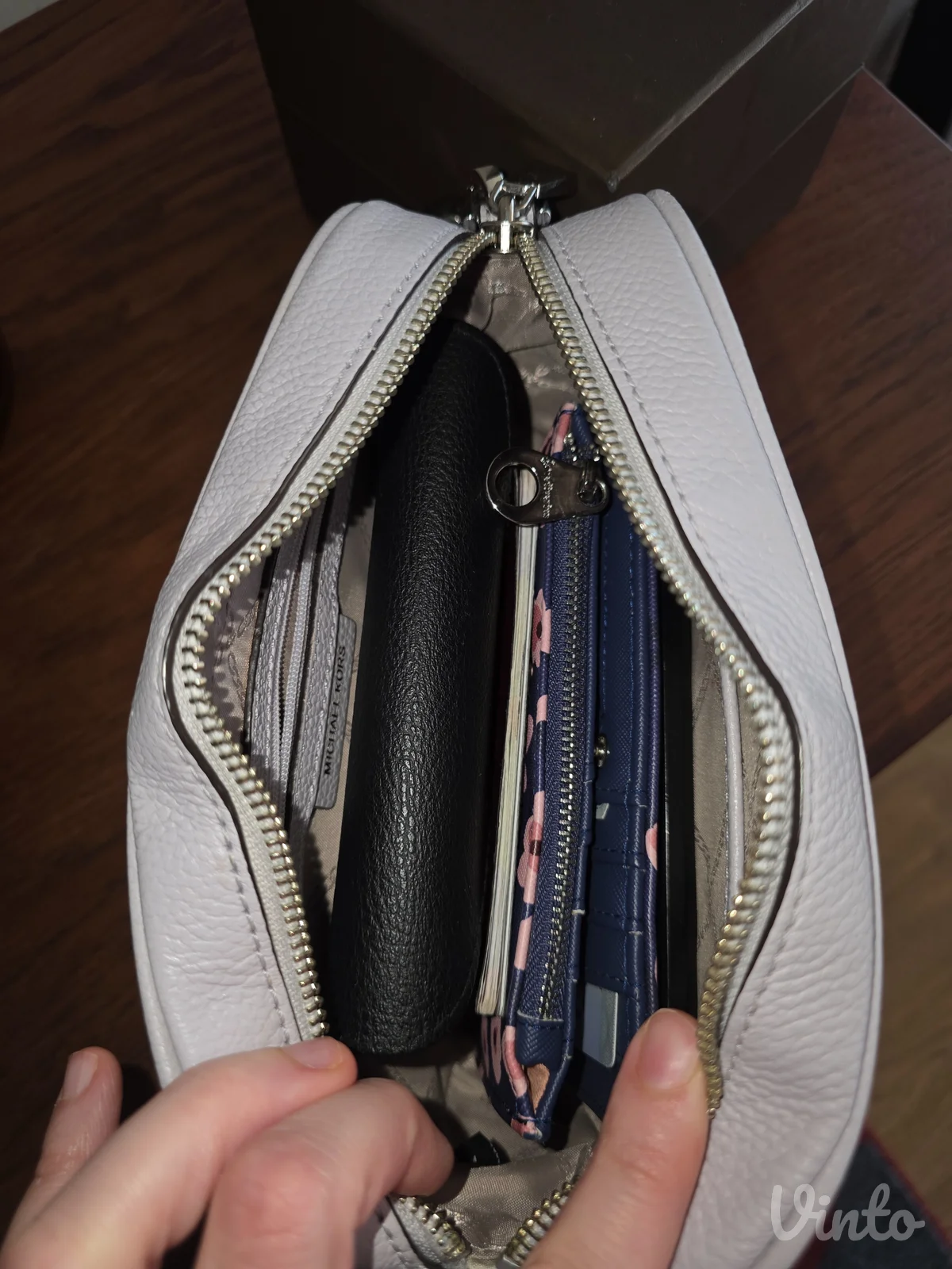 Michael Kors kožna torba