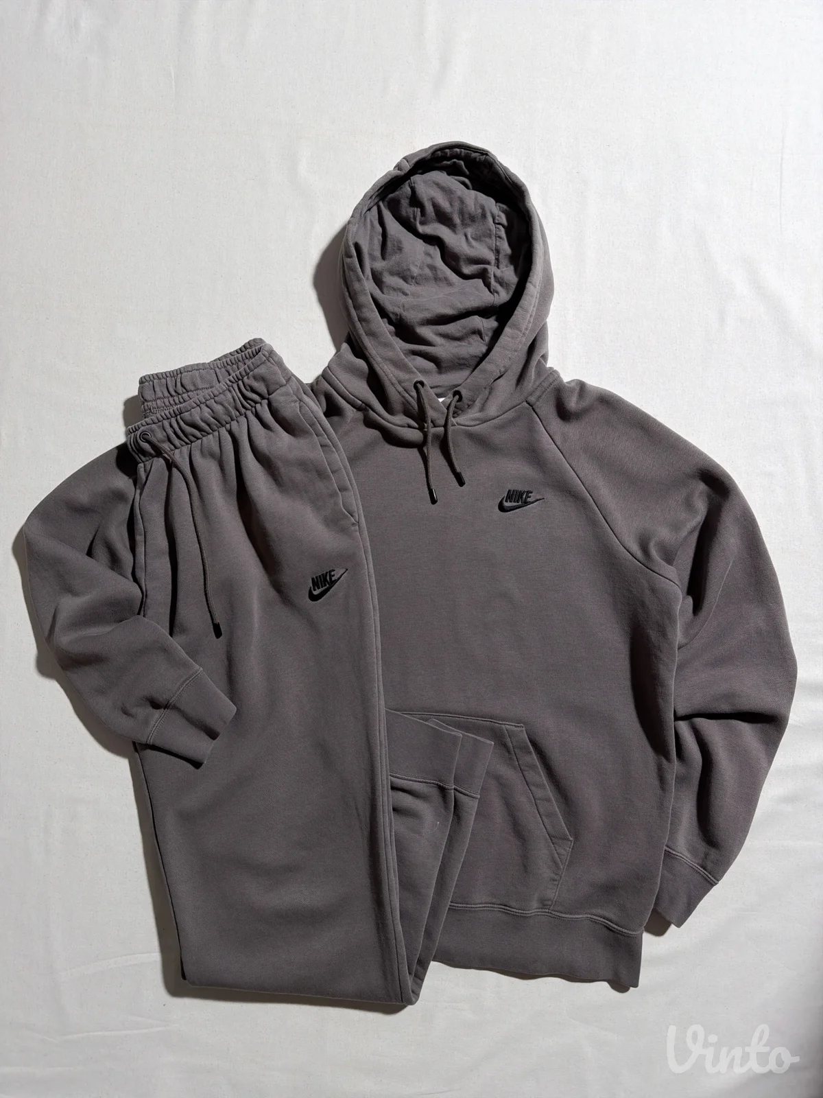 Trenerka komplet Nike