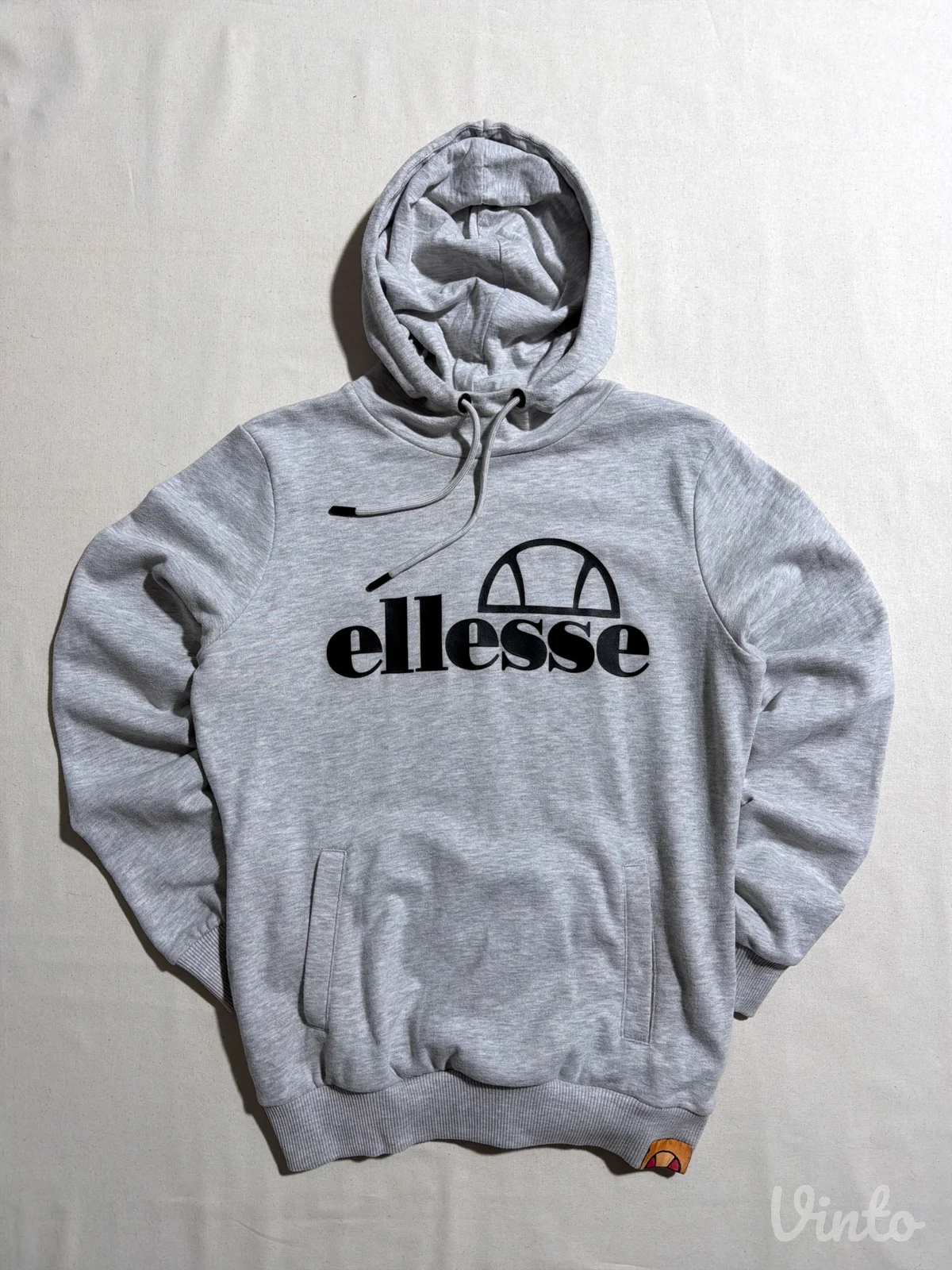 Duks Ellesse