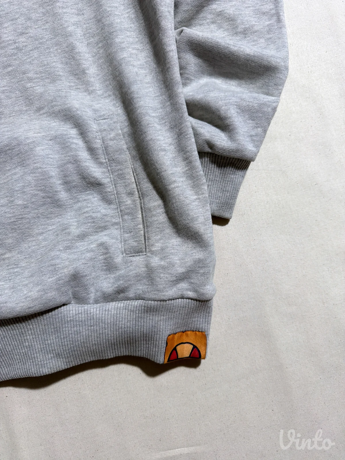 Duks Ellesse