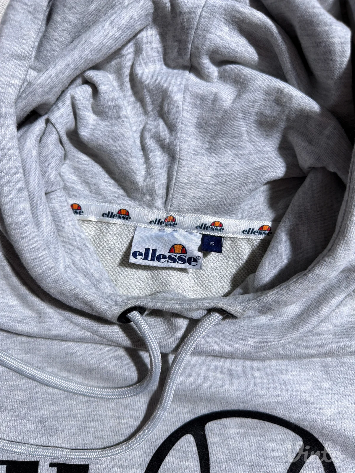 Duks Ellesse