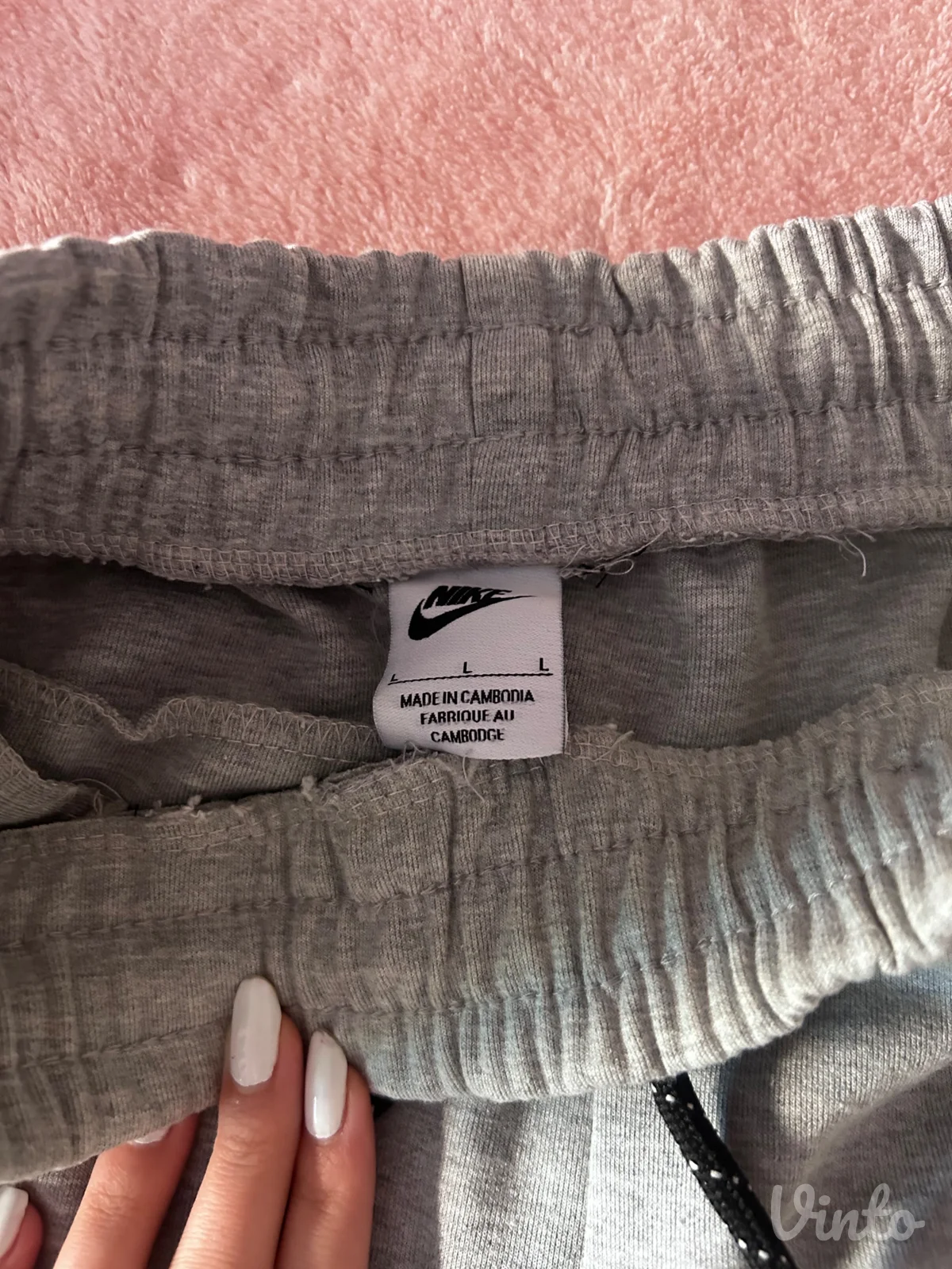 Nike Tech Fleece, donji deo