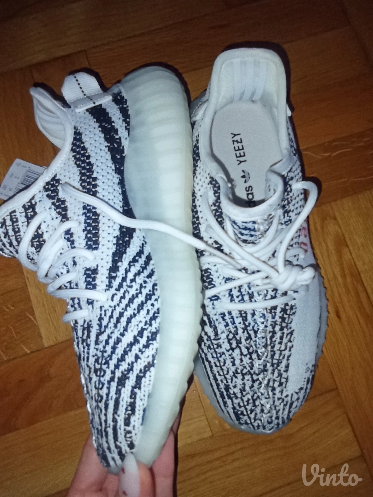 Adidas Yeezy 38