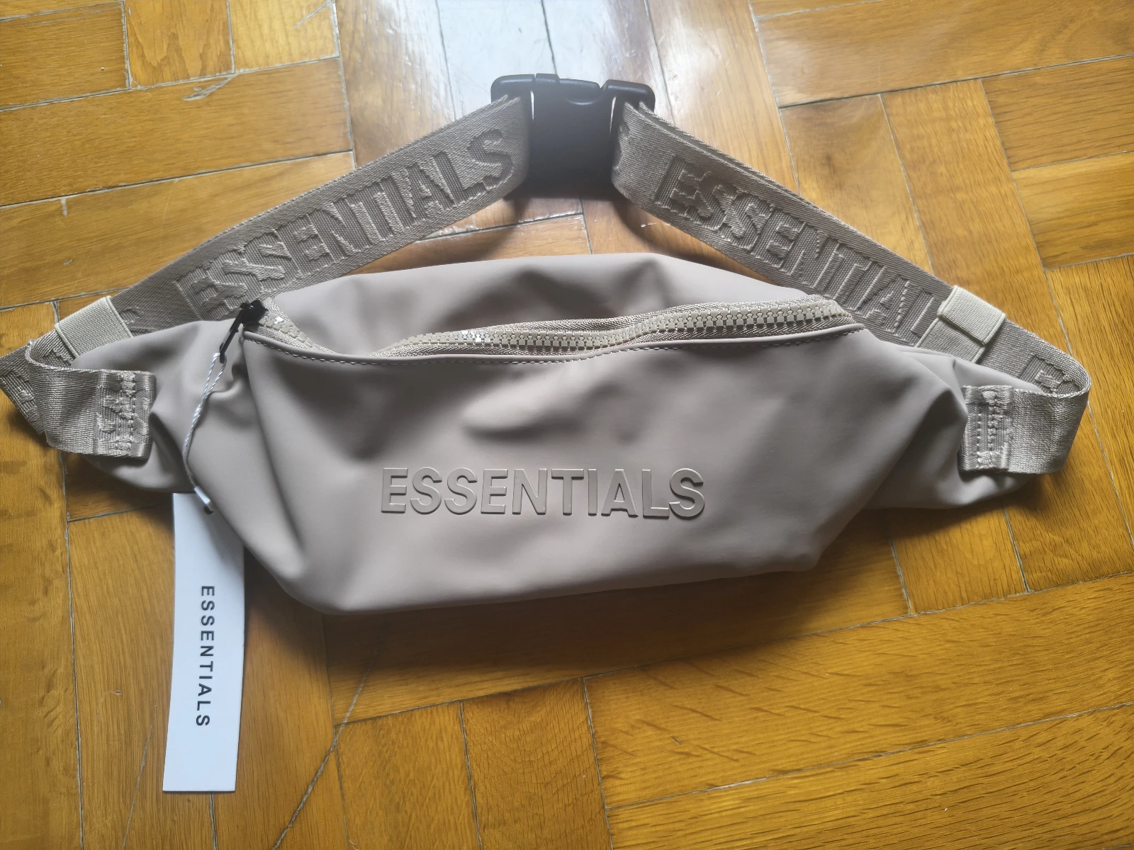 Essensials torbica
