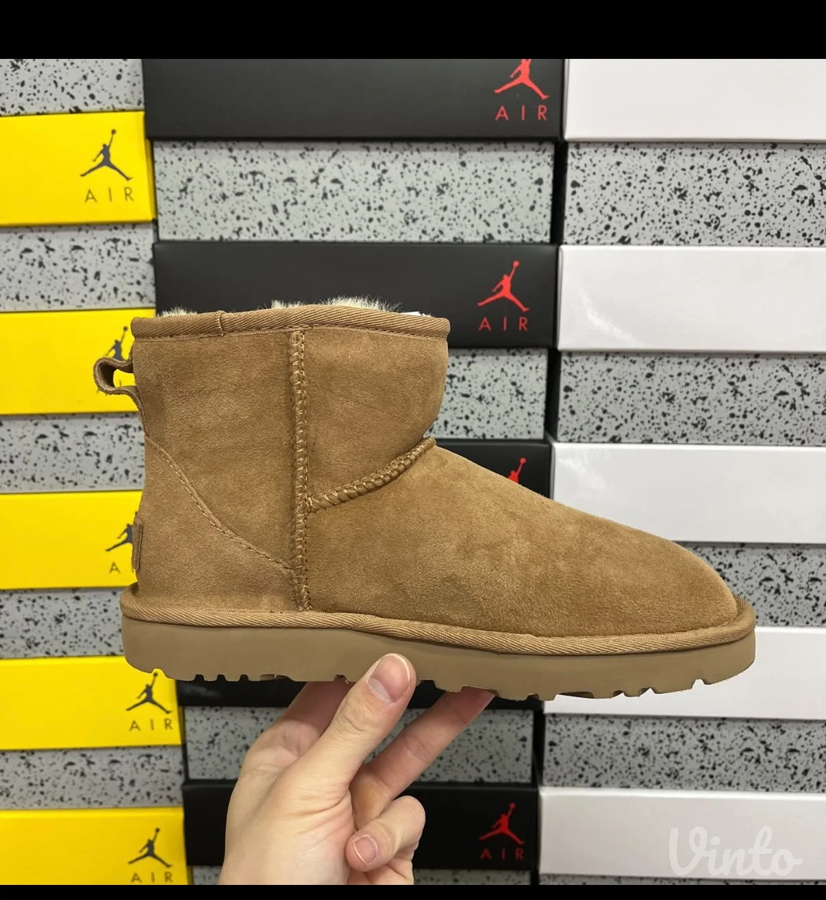UGG cizme