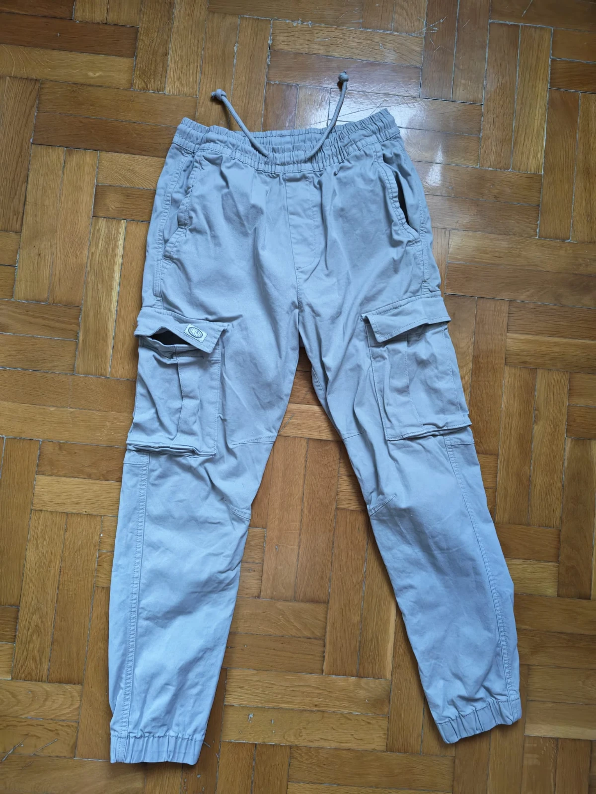 Pantalone muske sa džepovima Zara