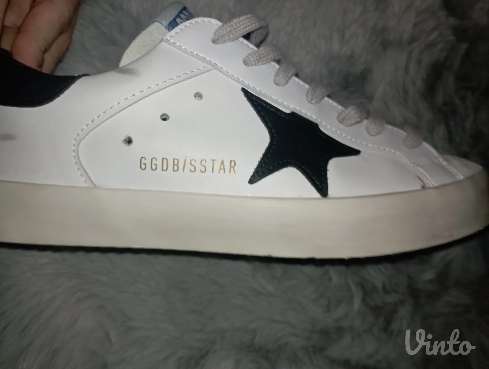 Golden Goose superstar