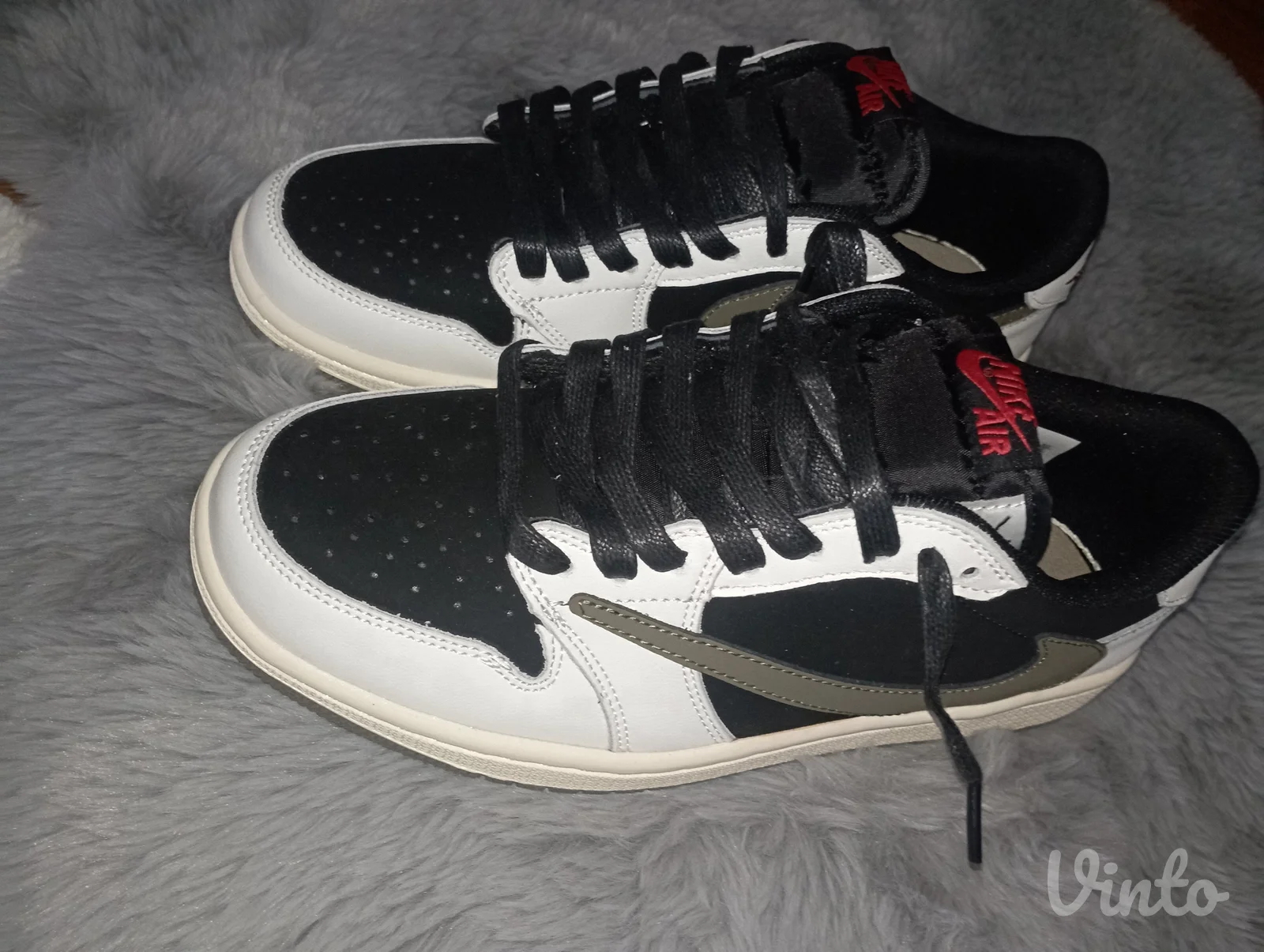 Nike Travis Scott