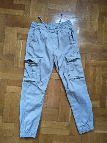 Pantalone muske sa džepovima Zara