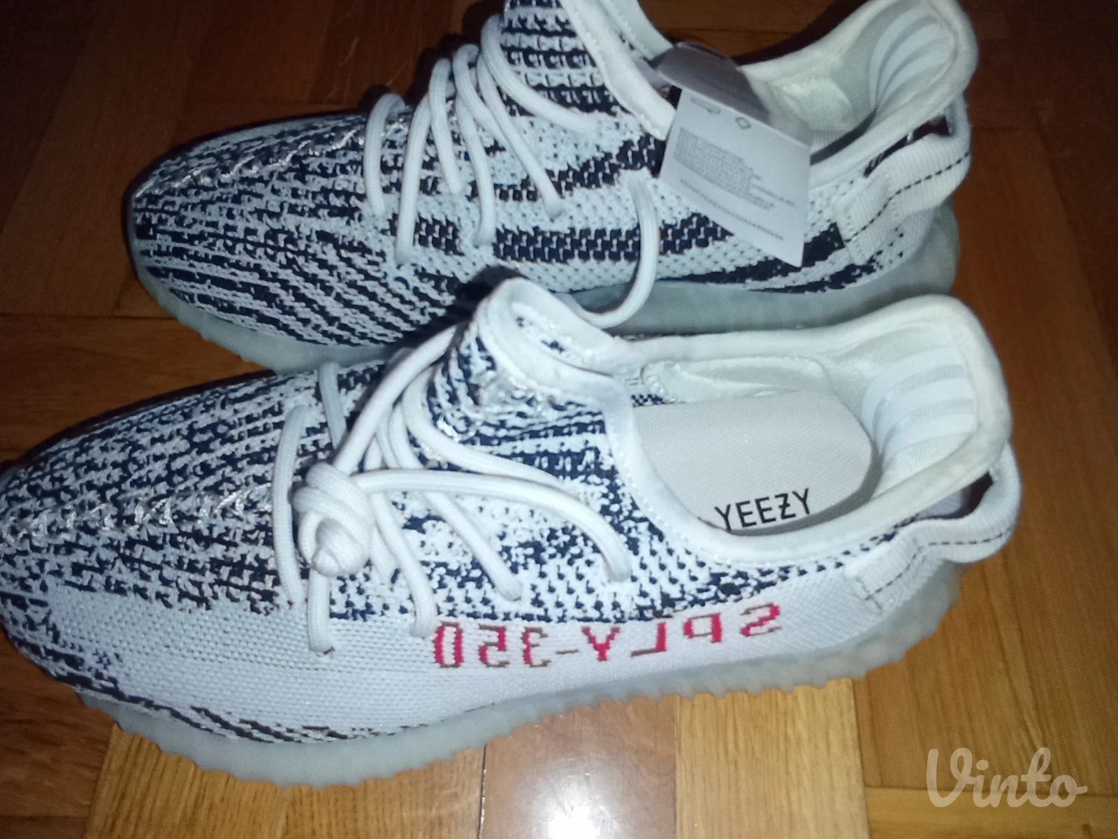 Adidas Yeezy 38