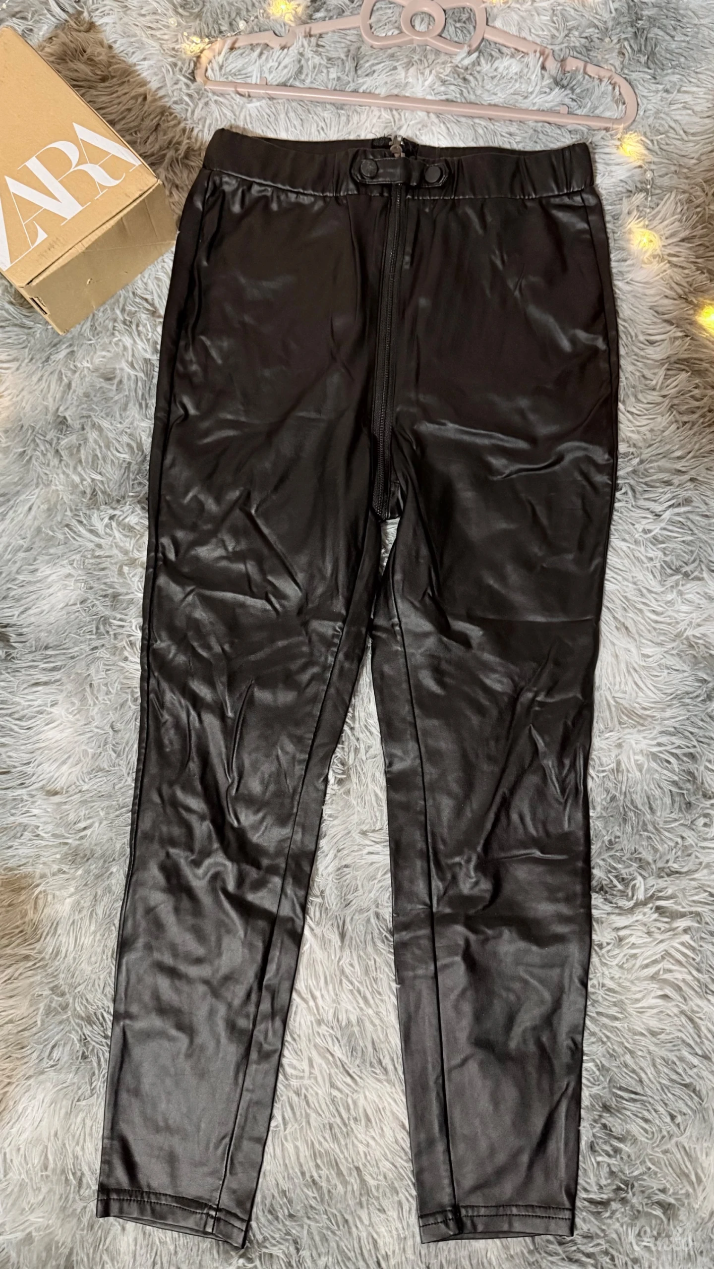 Kozne pantalone