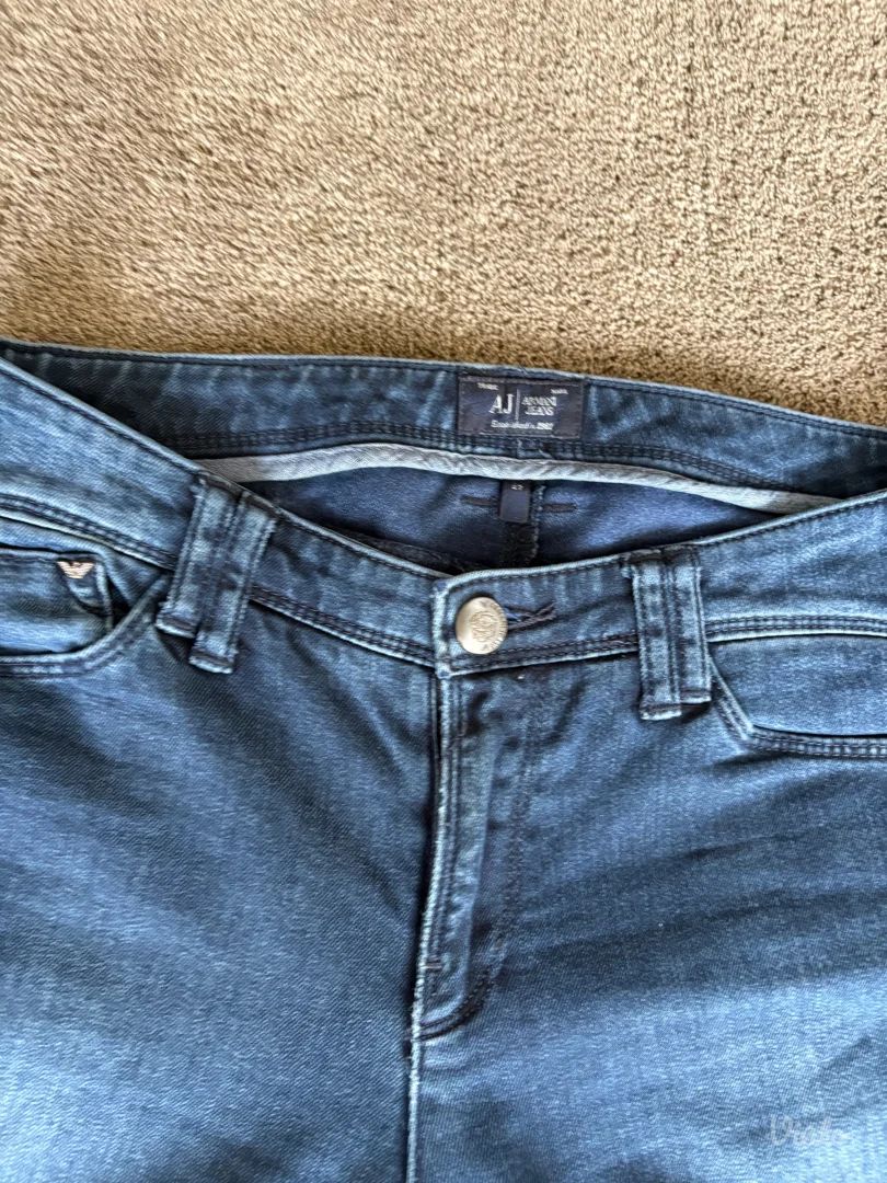 Armani Jeans 27 kao nove