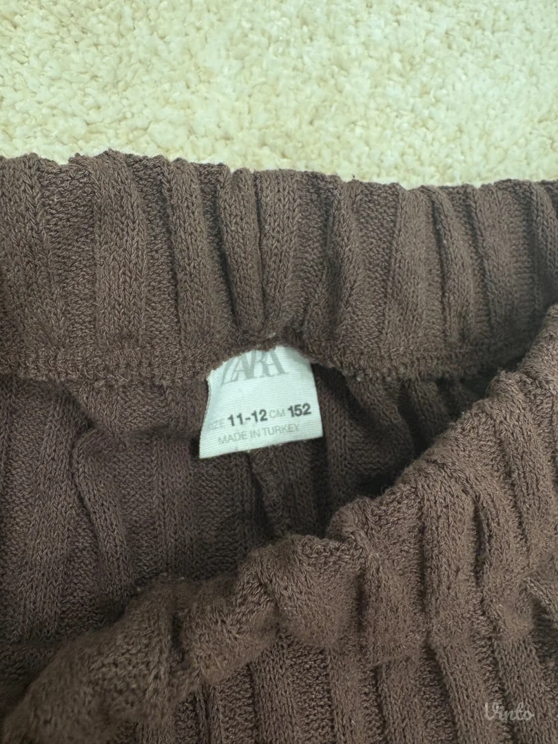 Koncane pantalone zara 11-12