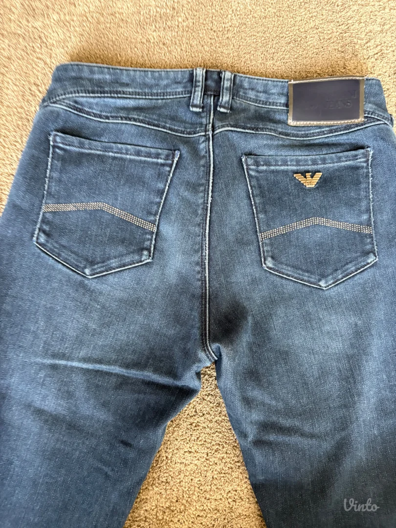 Armani Jeans 27 kao nove