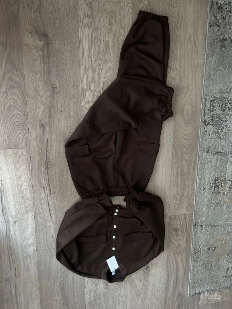 PRELEPA nova trenerka cokolada boja