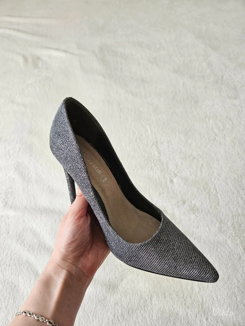 Claudia donateli - srebrne štike