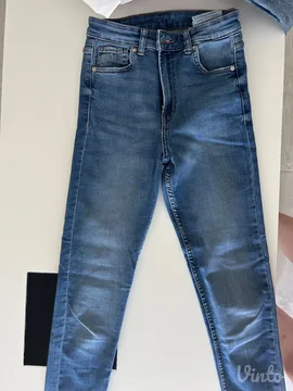 Bershka farmerke
