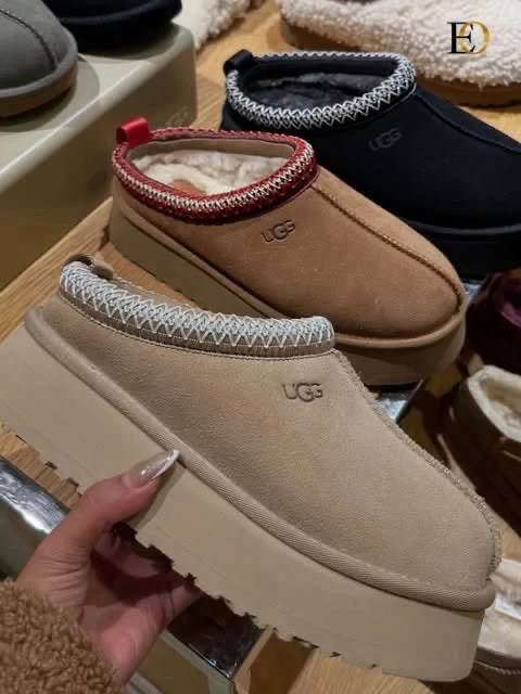 Ugg tazz