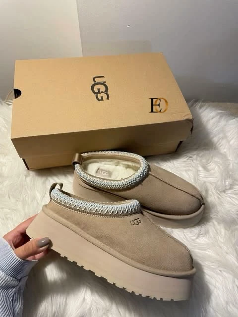 Ugg tazz