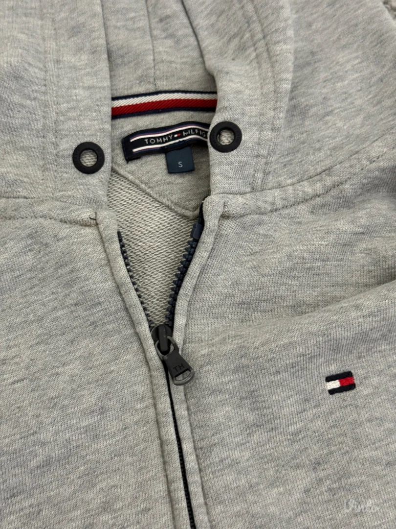 Tommy Hilfiger duks