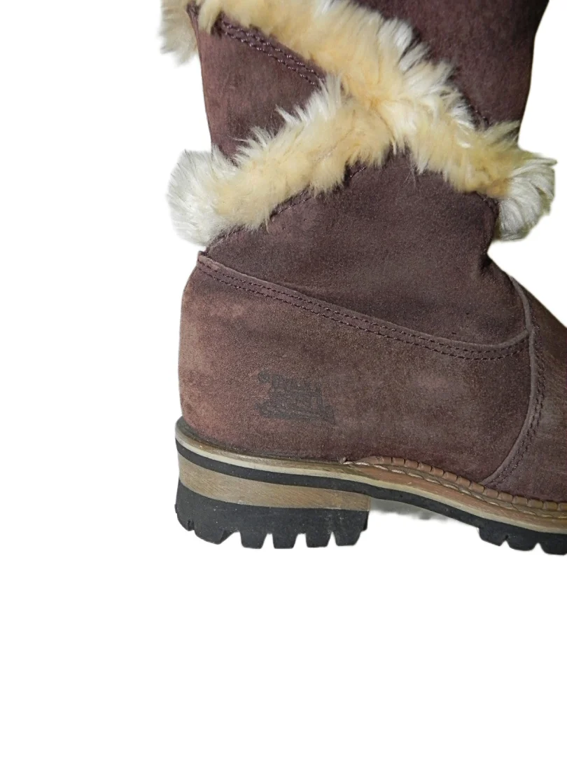 **CATerpillar** kožne tople,duge kao nove čizme br.38