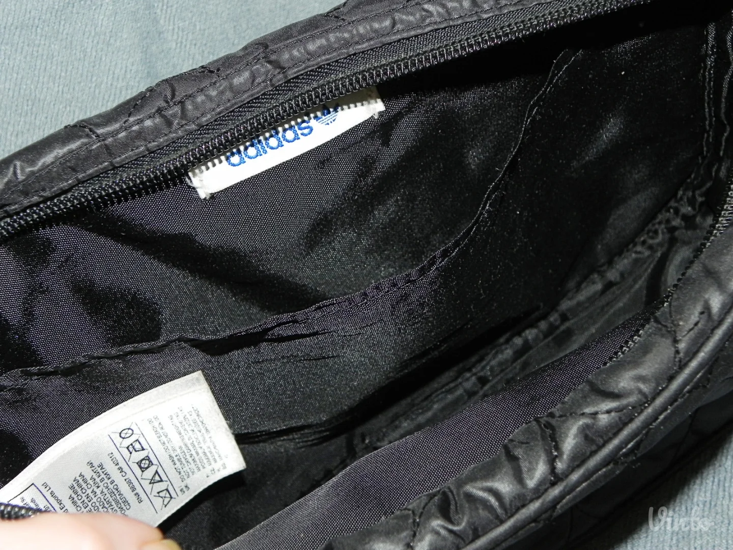 **ADIDAS**original mala sportska torbica