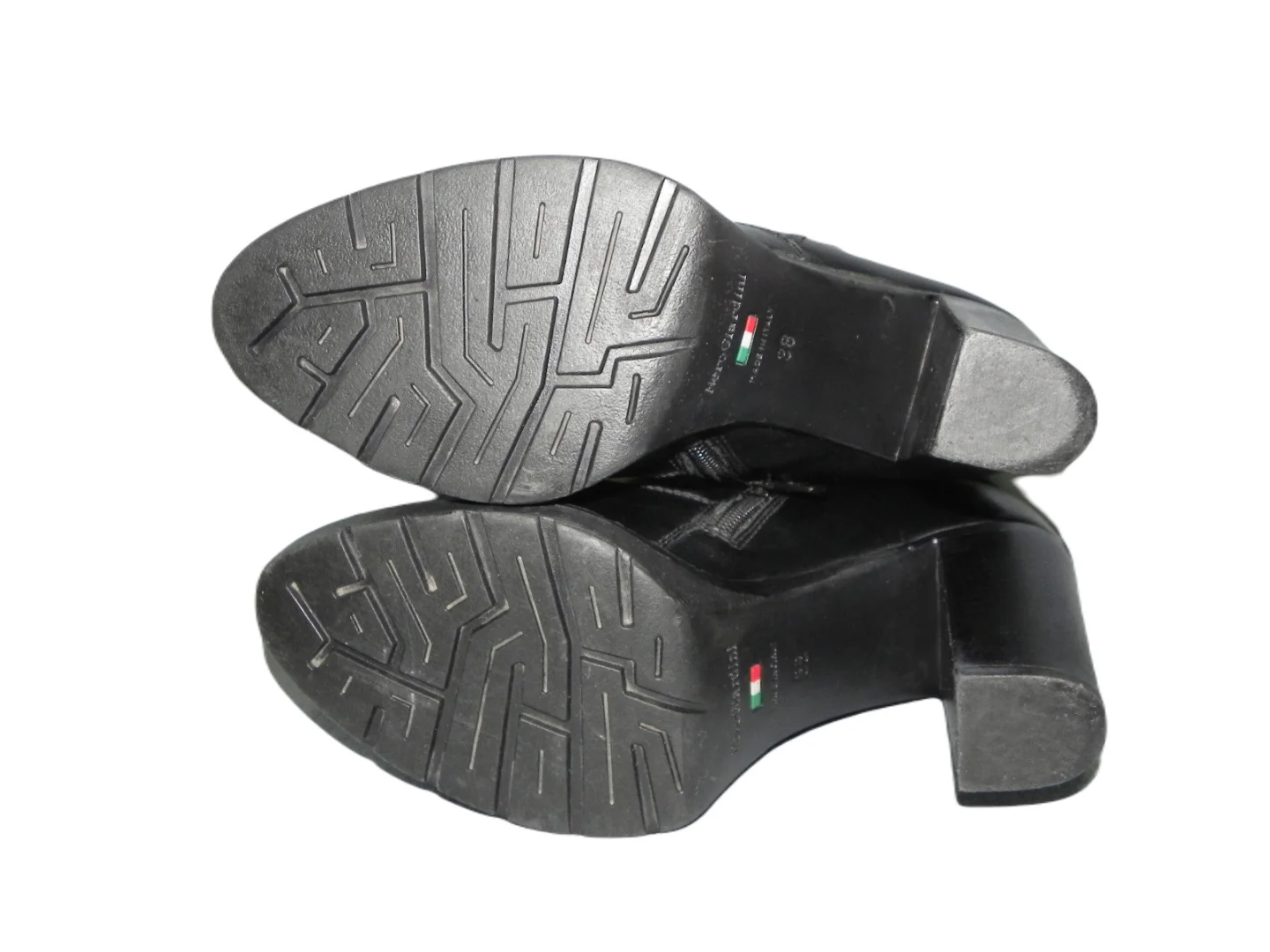 **NERO GIARDINI**kožne kratke čizme-gležnjače br.38