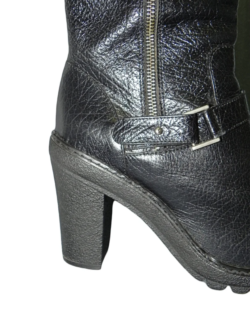 **HOVERCRAFT**kožne kratke kožne čizme br.40