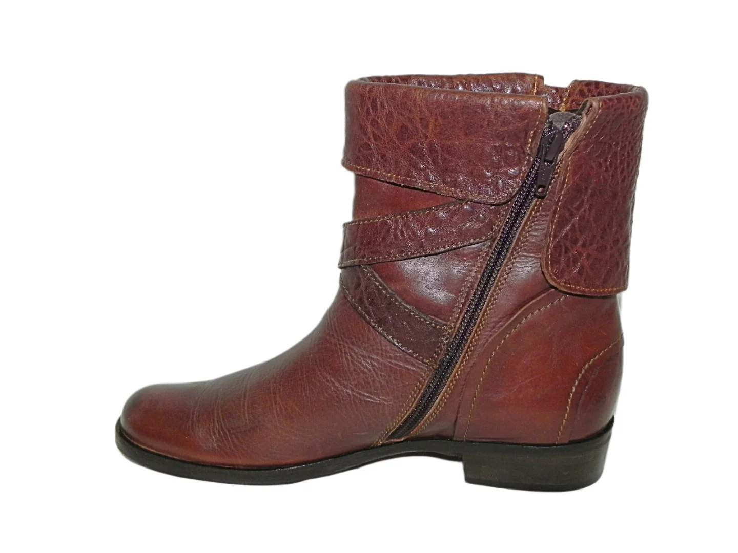 **MANAS design**kao nove kožne kratke čizme br.39