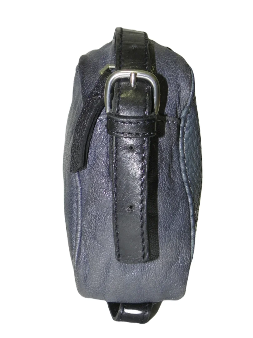 **LIEBESKIND Berlin**kožna manja torba preko ramena