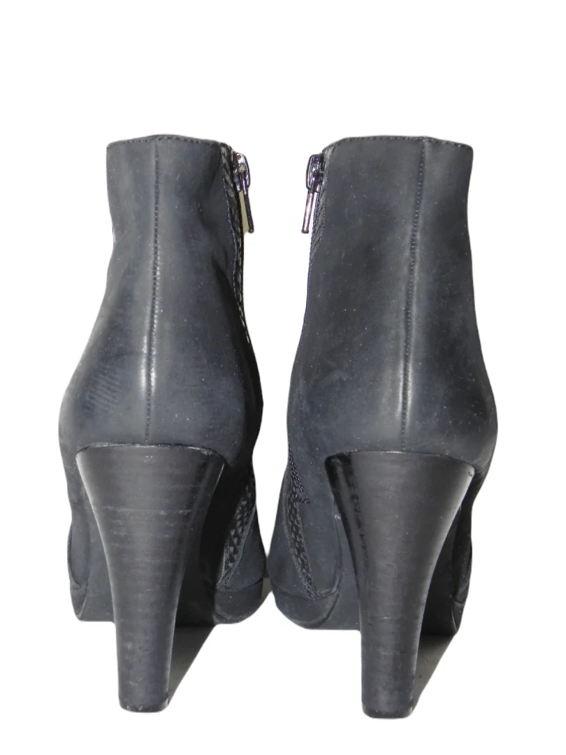 **SMH**atraktivne kožne kratke čizme br.36