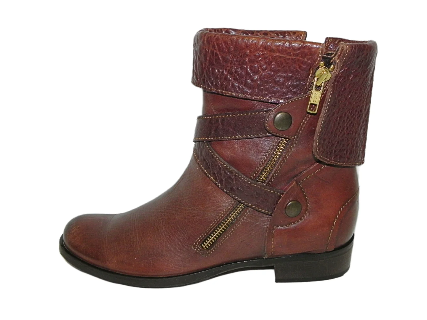 **MANAS design**kao nove kožne kratke čizme br.39