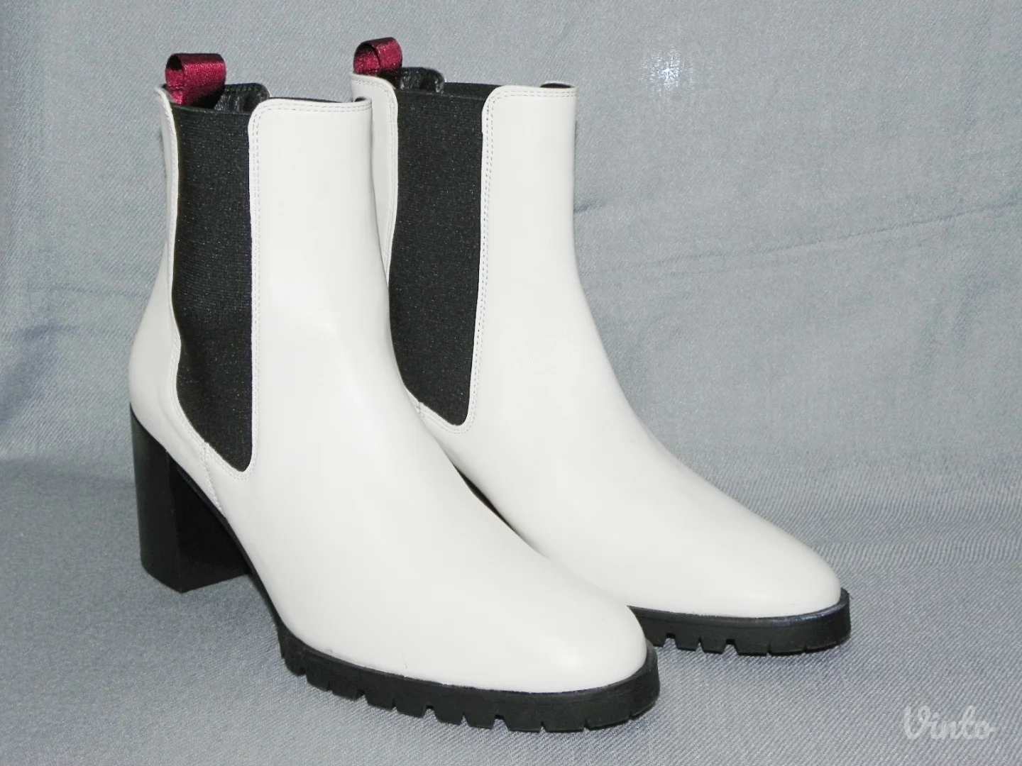 **HOGL**atraktivne kožne čelsi čizme-NOVE br.4-37