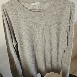 H&M-džemper